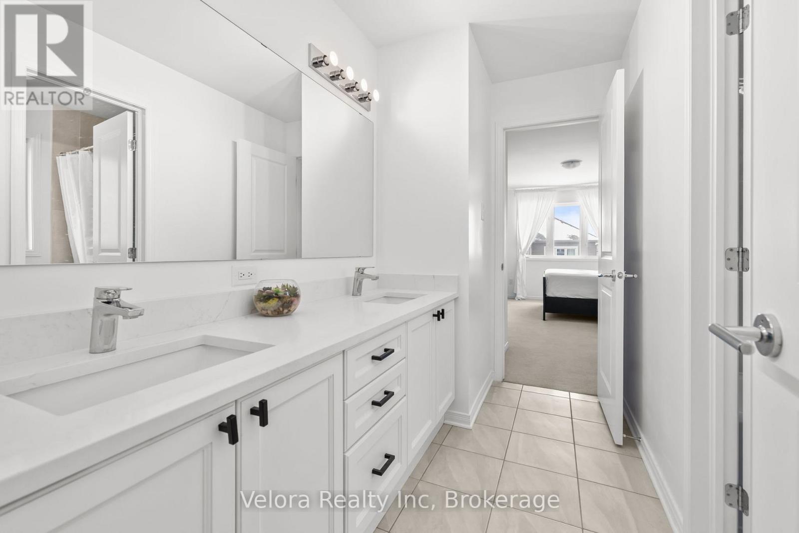 208 Rover Street, Ottawa, Ontario  K2V 0G2 - Photo 29 - X12975754