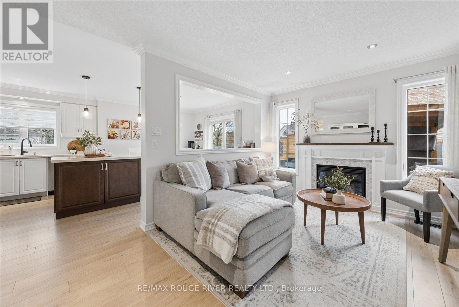 1 Swansea Street, Whitby, Ontario  L1P 0A6 - Photo 11 - E13056274