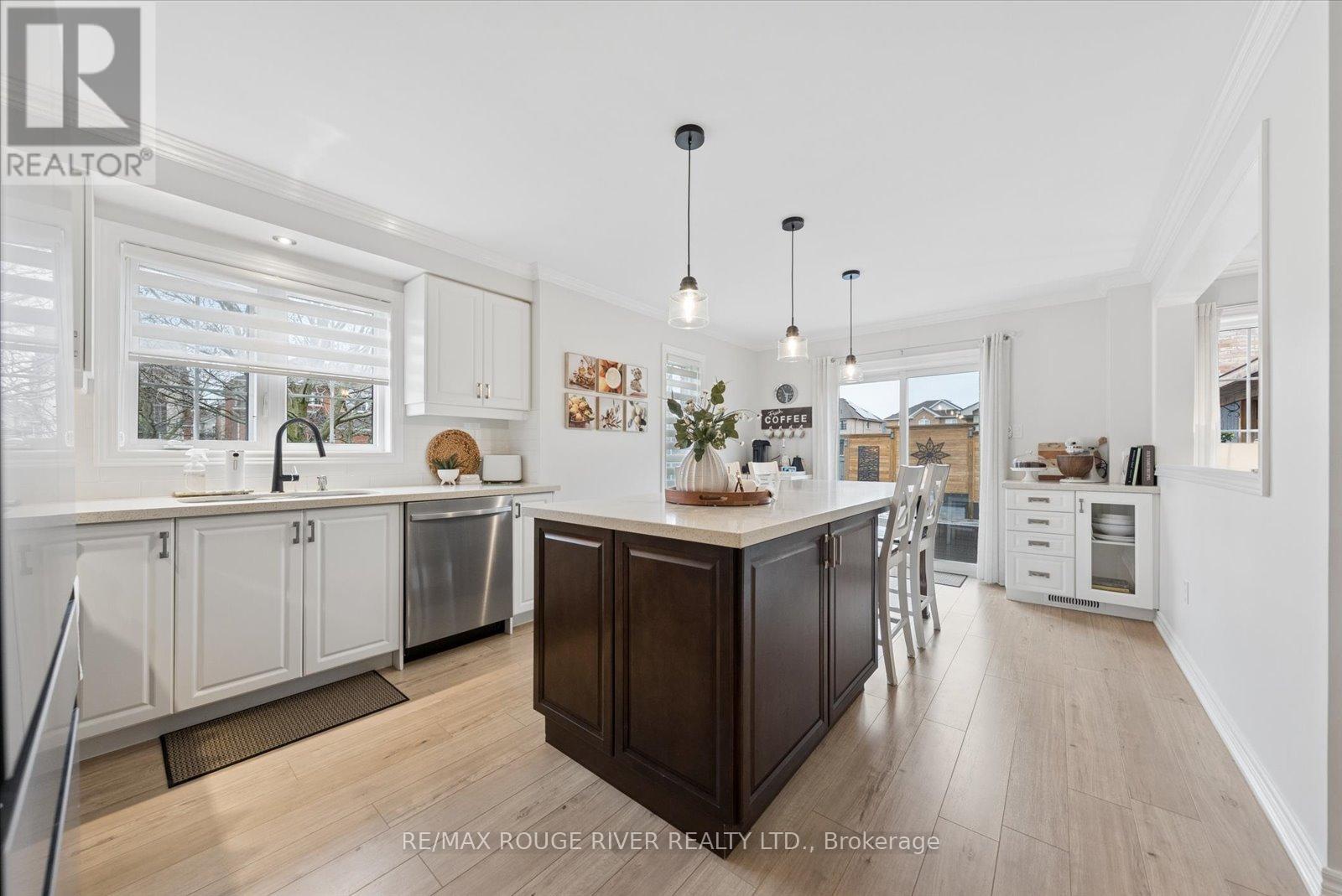 1 Swansea Street, Whitby, Ontario  L1P 0A6 - Photo 15 - E13056274