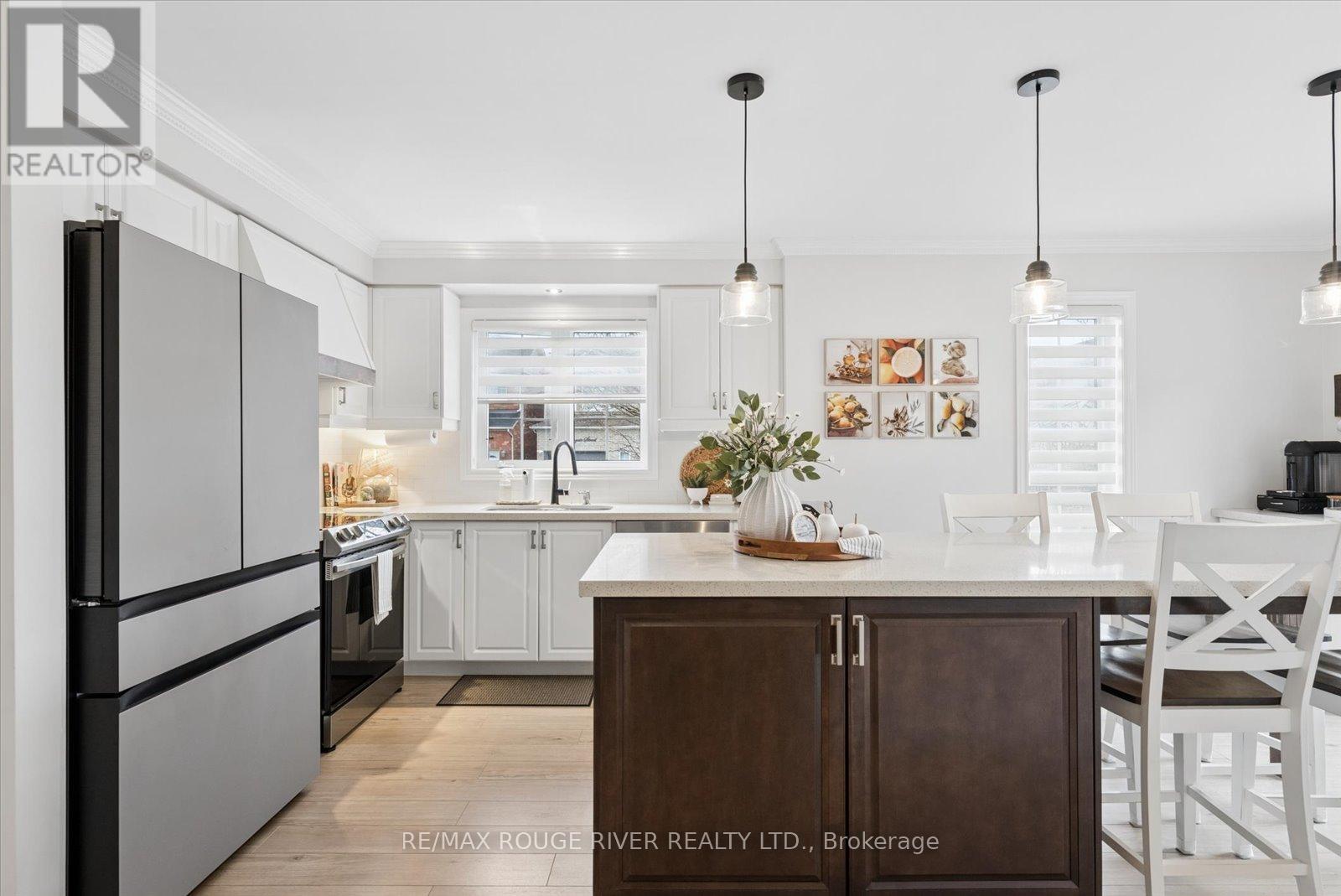 1 Swansea Street, Whitby, Ontario  L1P 0A6 - Photo 17 - E13056274