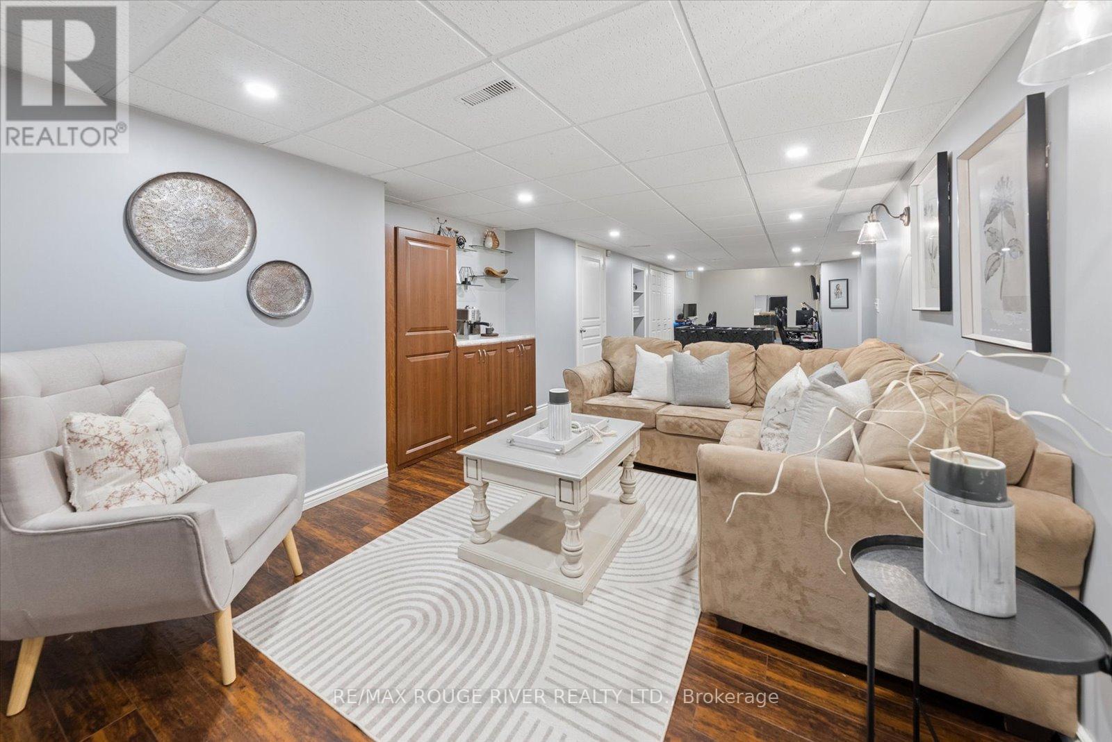 1 Swansea Street, Whitby, Ontario  L1P 0A6 - Photo 37 - E13056274