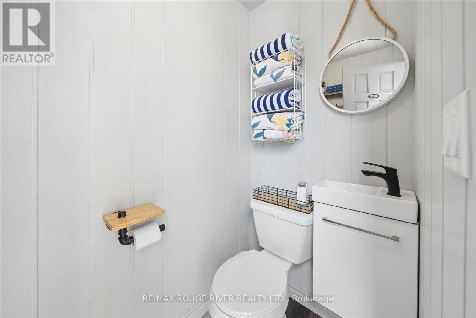 1 Swansea Street, Whitby, Ontario  L1P 0A6 - Photo 42 - E13056274