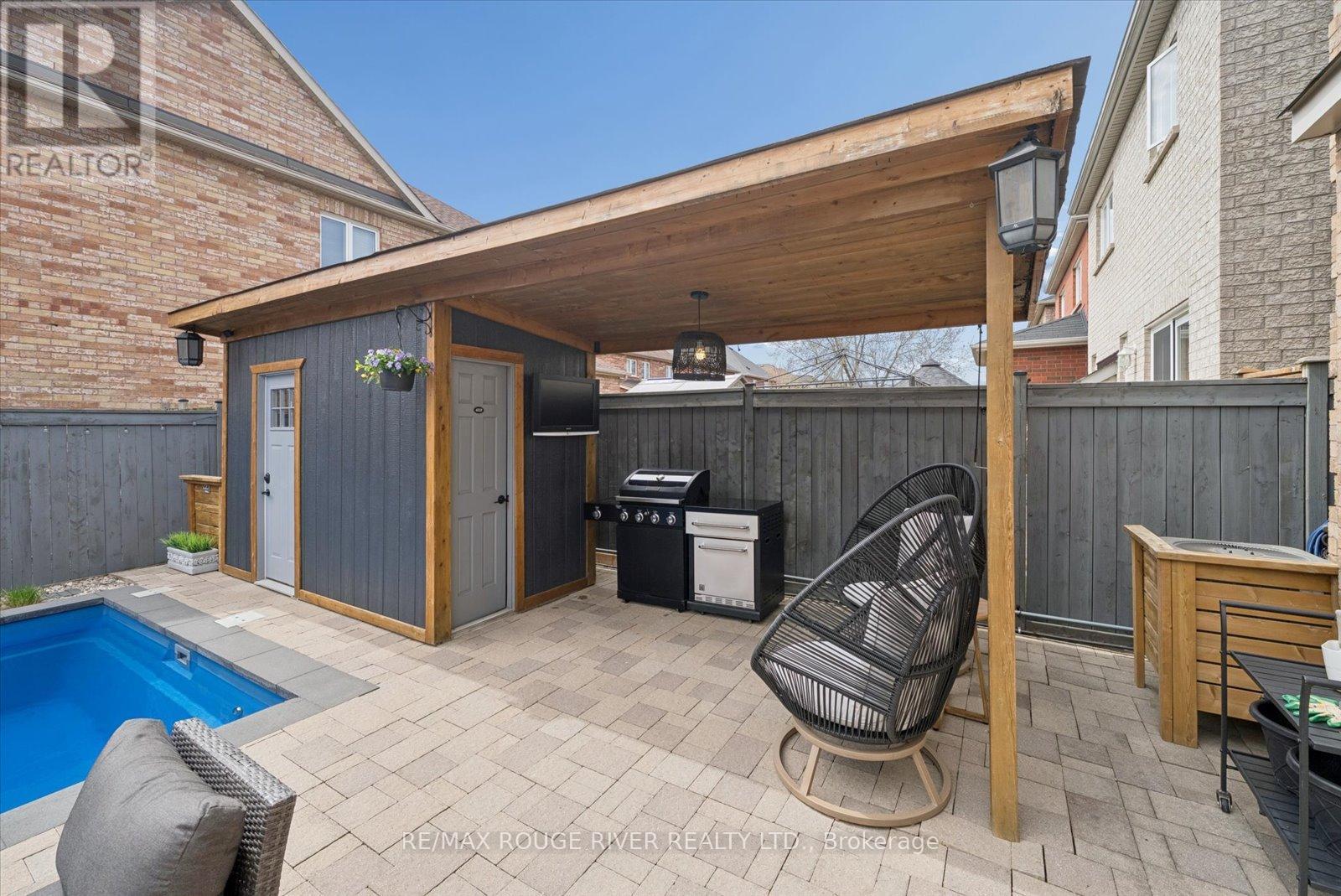 1 Swansea Street, Whitby, Ontario  L1P 0A6 - Photo 50 - E13056274