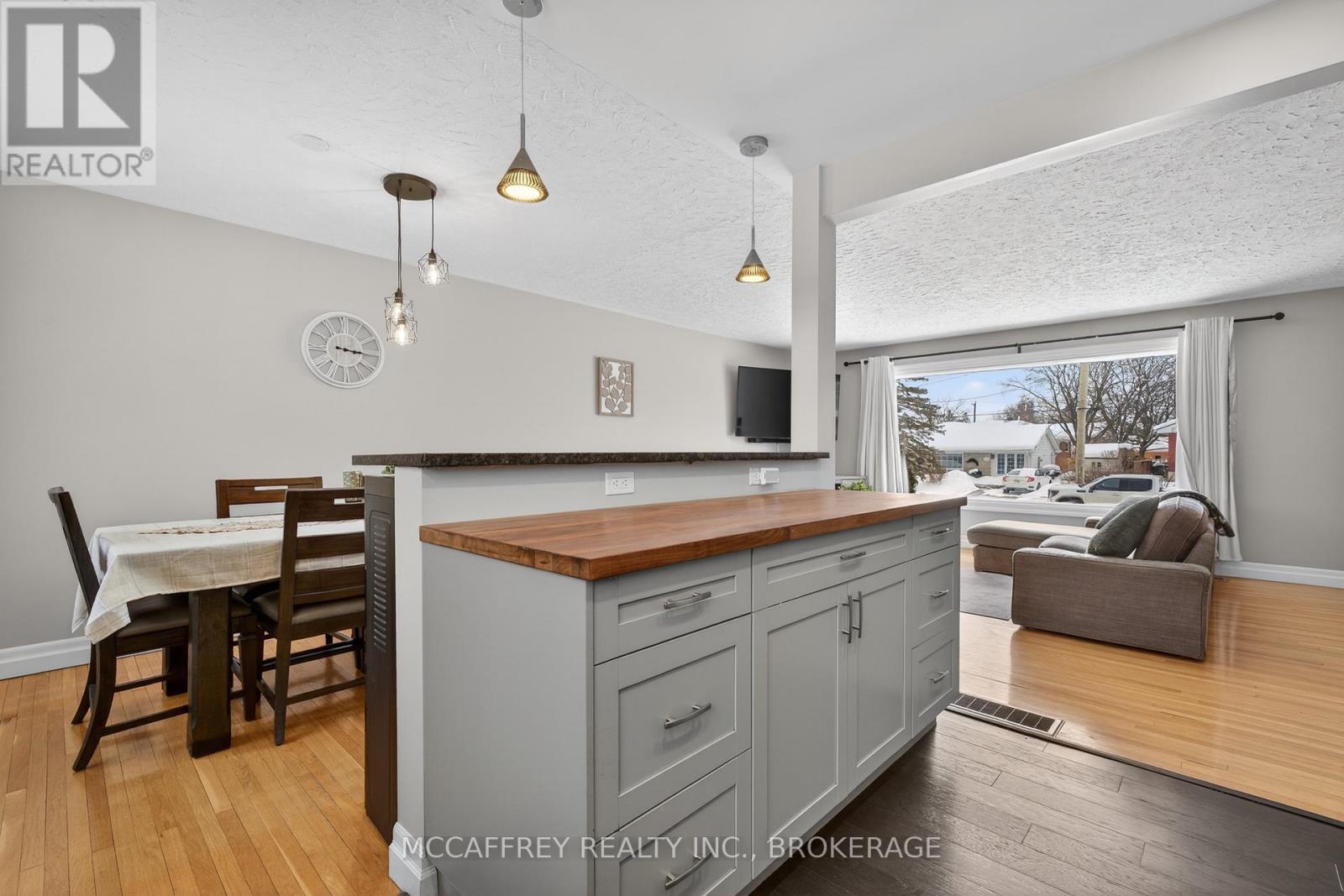 31 Meadowvale Avenue, Belleville, Ontario  K8N 4N7 - Photo 14 - X13056370