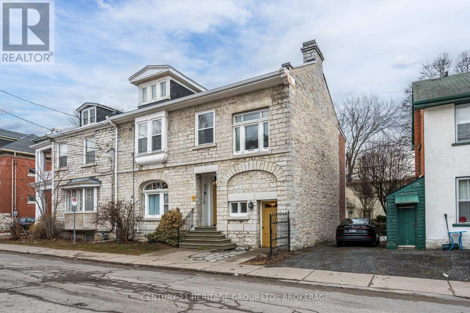 25 Wellington Street, Kingston, Ontario  K7L 3B9 - Photo 1 - X13056380