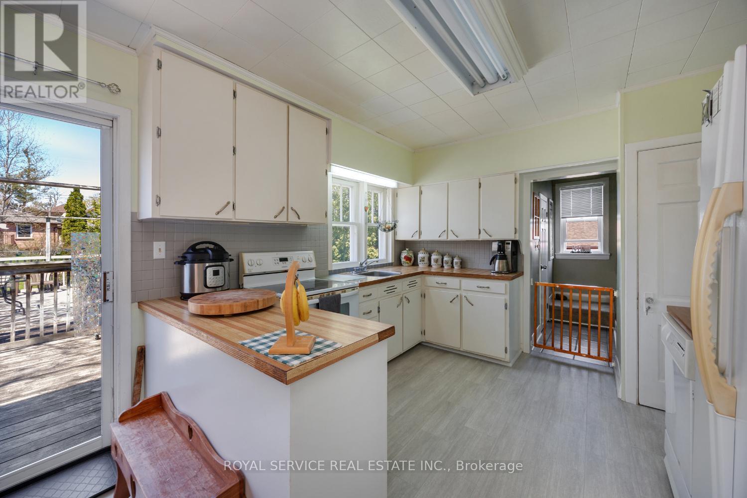 210 Shelbourne Street, Peterborough, Ontario  K9H 5K4 - Photo 9 - X13056286