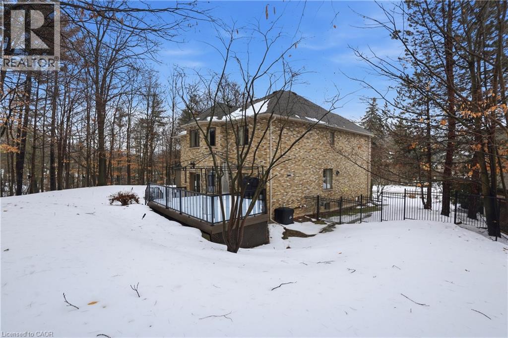 1121 Forestvale Drive, Burlington, Ontario  L7P 4W3 - Photo 39 - 40824925