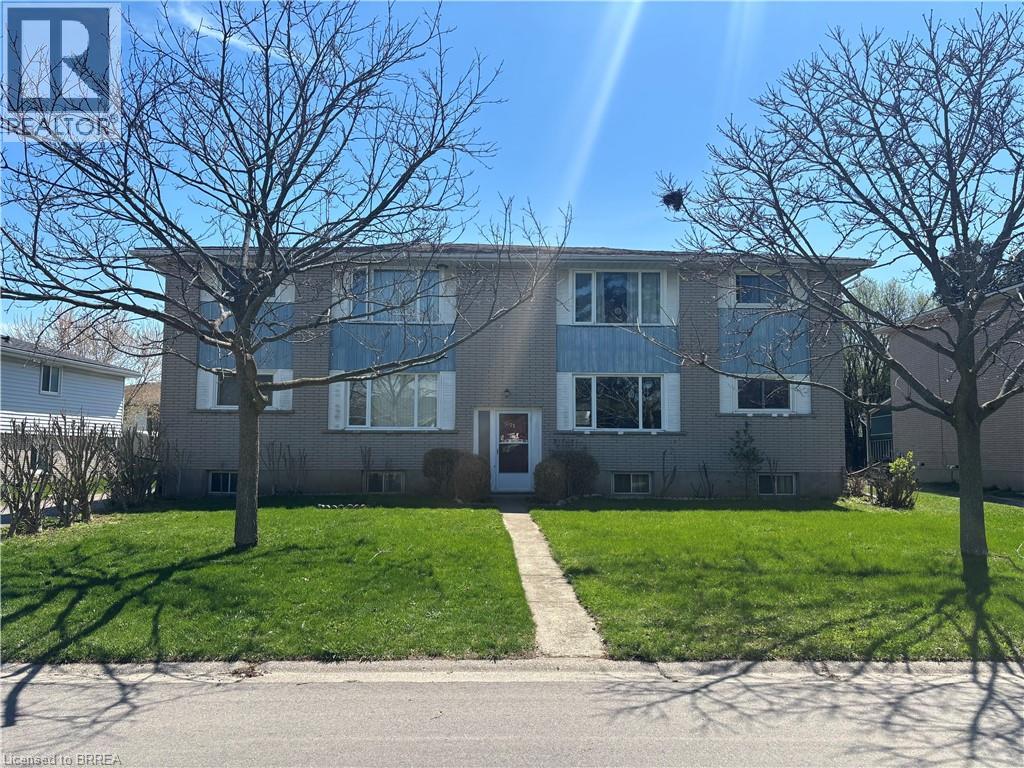 71 ALBEMARLE Street, Brantford, Ontario