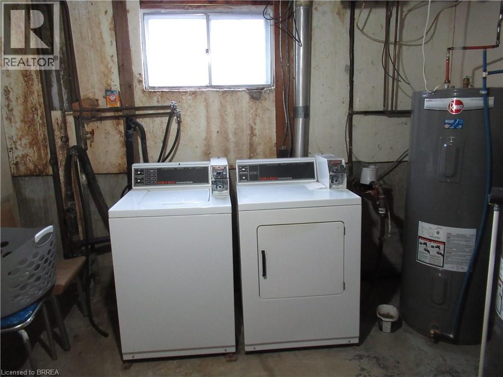 71 Albemarle Street, Brantford, Ontario  N3S 4N8 - Photo 18 - 40824245