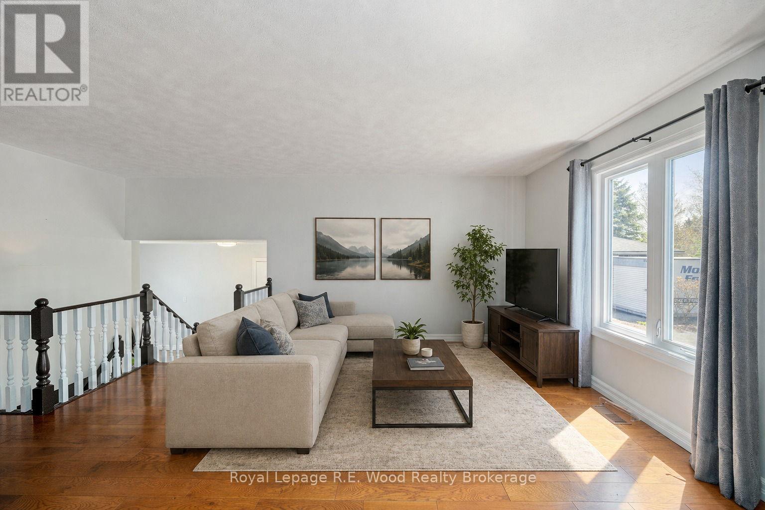 5 Kamps Crescent, Tillsonburg, Ontario  N4G 5H8 - Photo 11 - X13056330