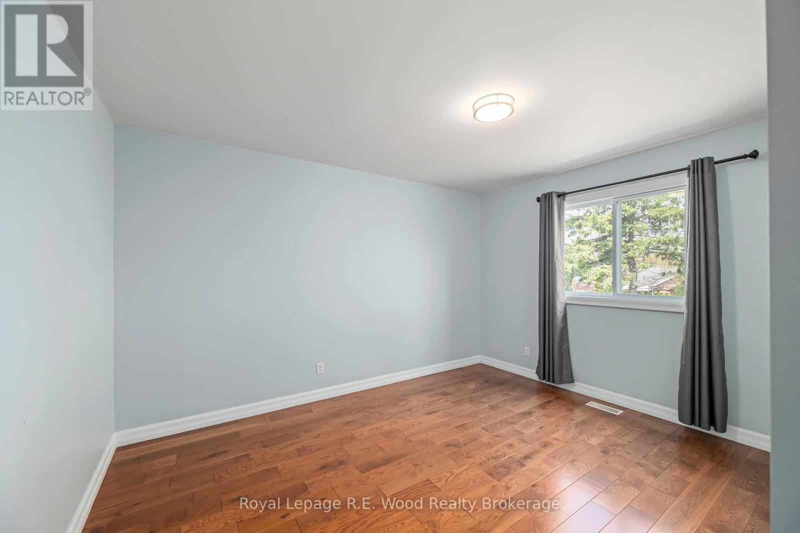 5 Kamps Crescent, Tillsonburg, Ontario  N4G 5H8 - Photo 25 - X13056330