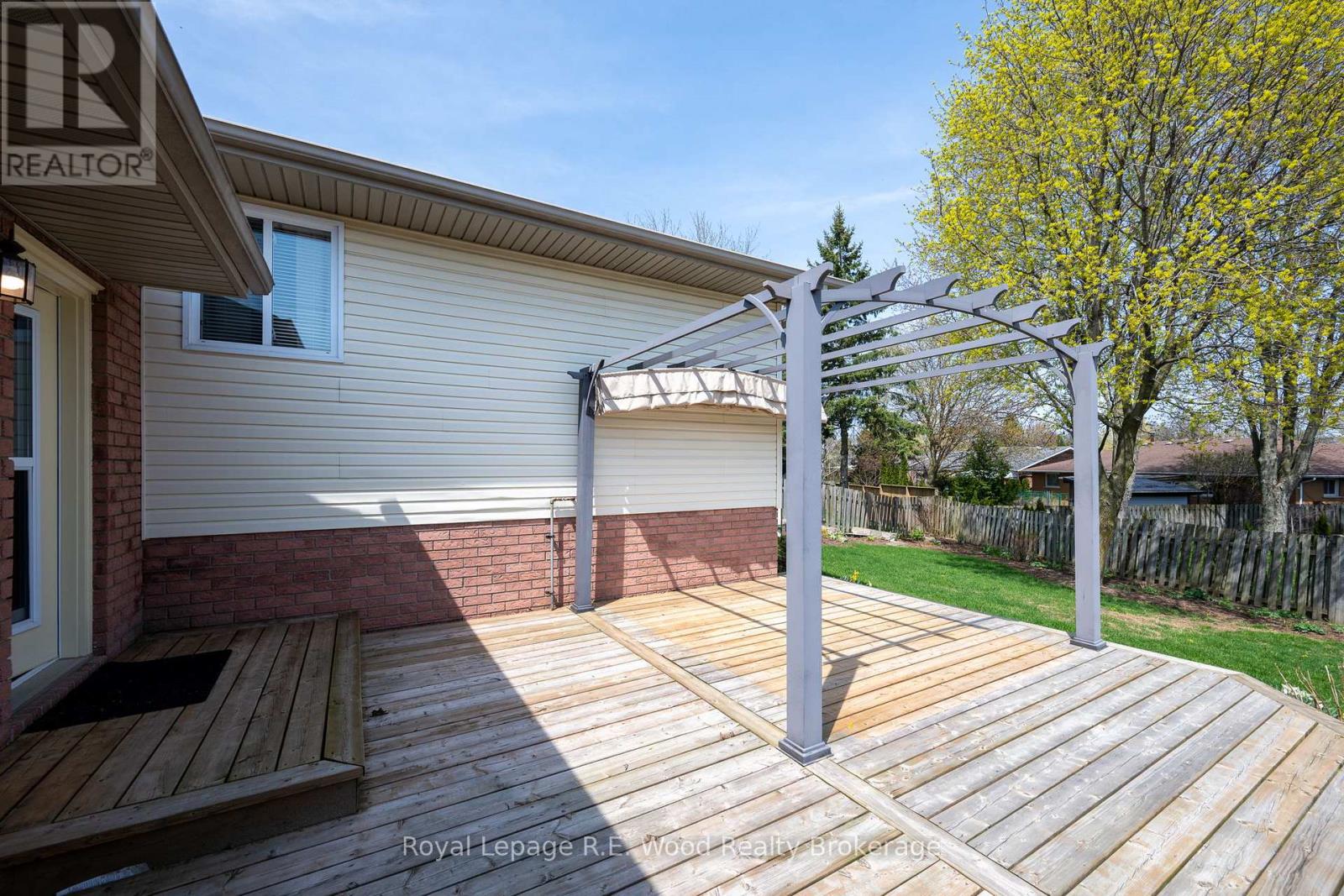 5 Kamps Crescent, Tillsonburg, Ontario  N4G 5H8 - Photo 40 - X13056330