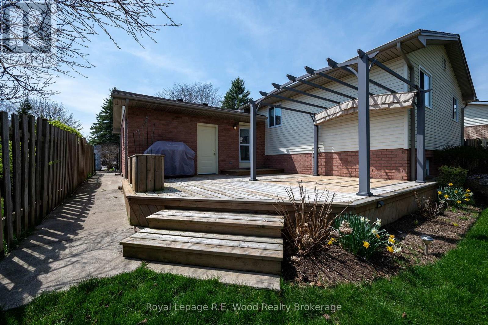 5 Kamps Crescent, Tillsonburg, Ontario  N4G 5H8 - Photo 43 - X13056330