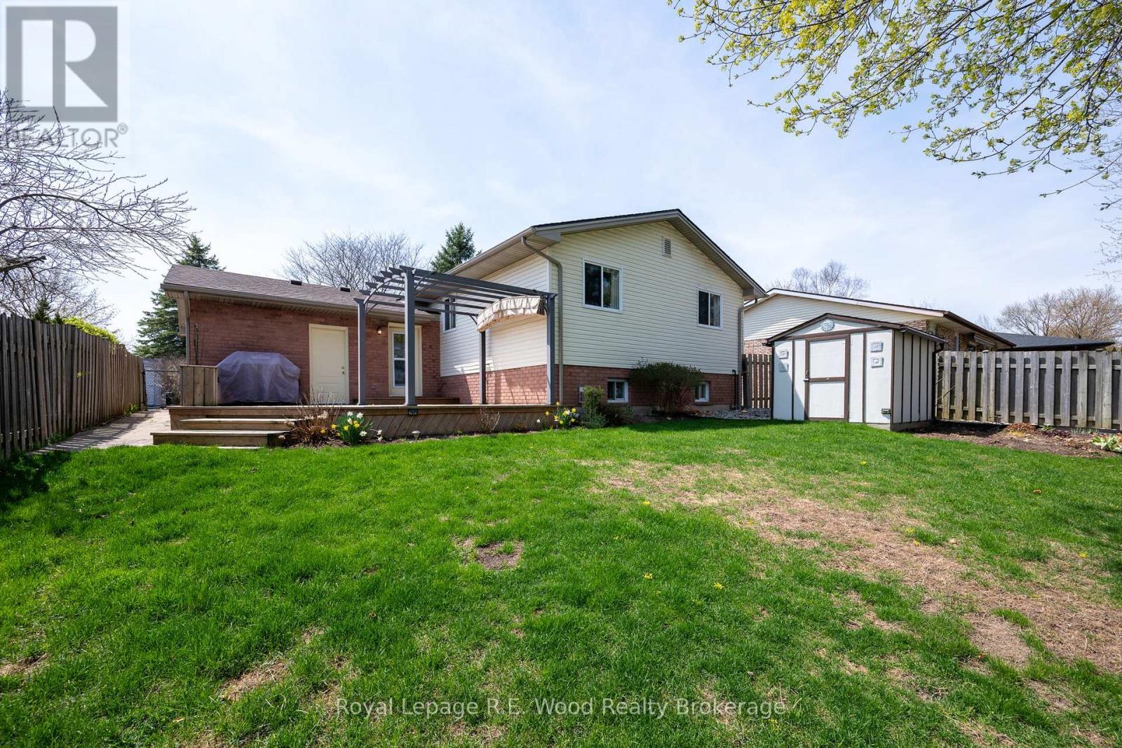 5 Kamps Crescent, Tillsonburg, Ontario  N4G 5H8 - Photo 44 - X13056330