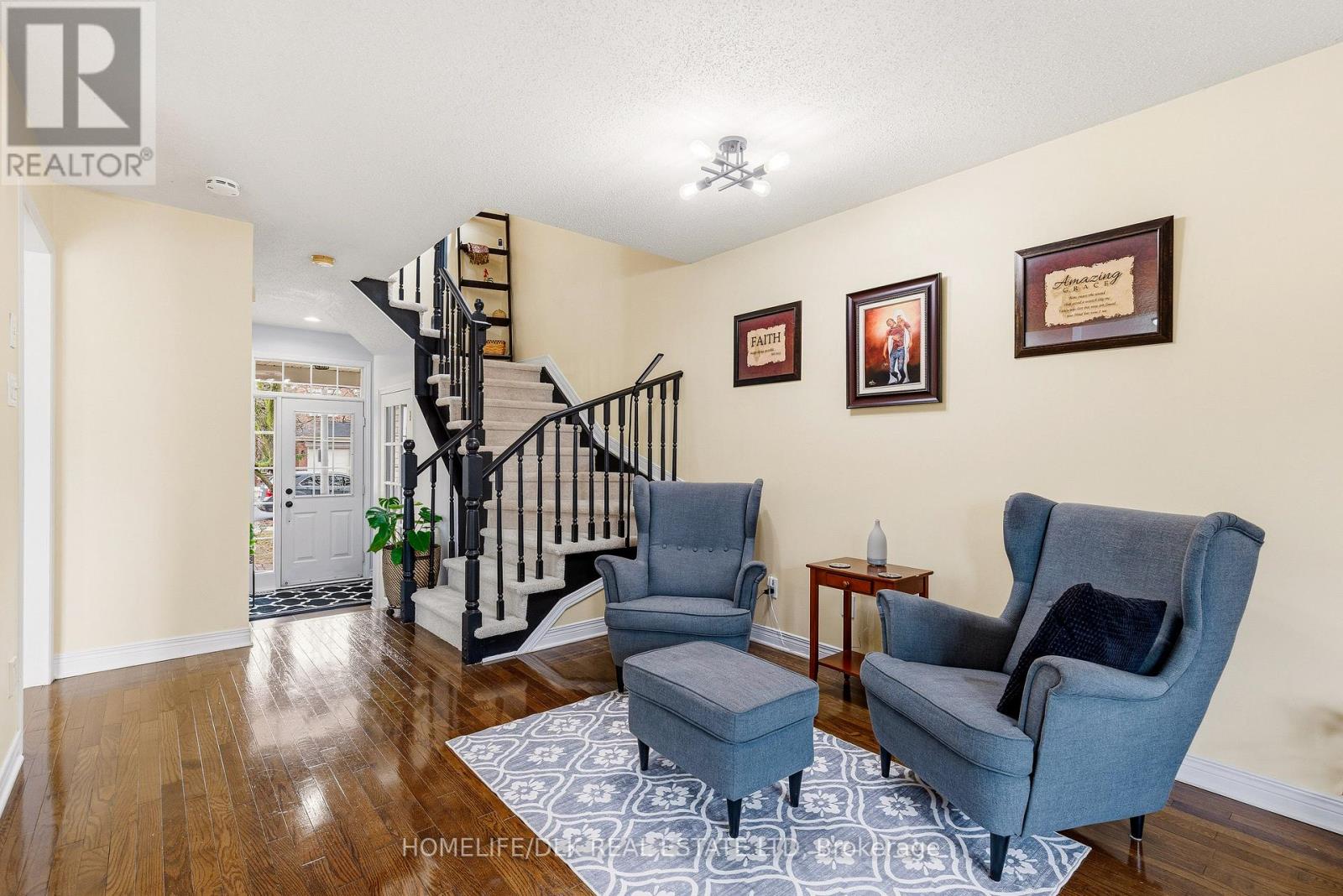 59 Saddlesmith Circle, Ottawa, Ontario  K2M 2Y9 - Photo 4 - X12962224