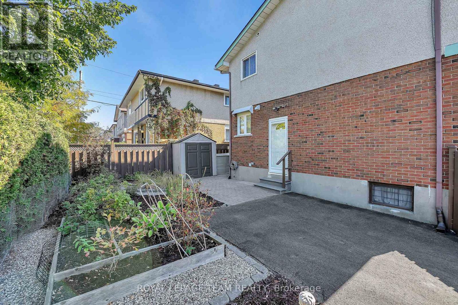 345 Poulin Avenue, Ottawa, Ontario  K2B 5T9 - Photo 29 - X12762996