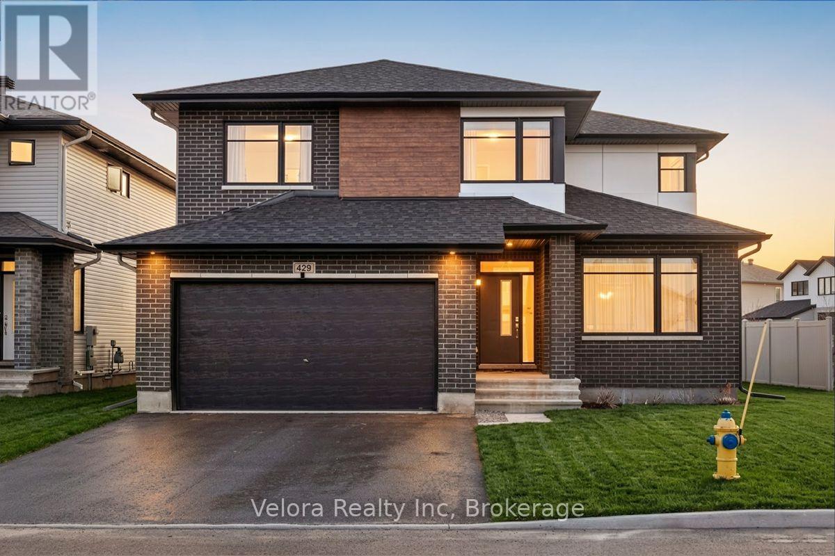 429 GIDRAN CIRCLE, Ottawa, Ontario