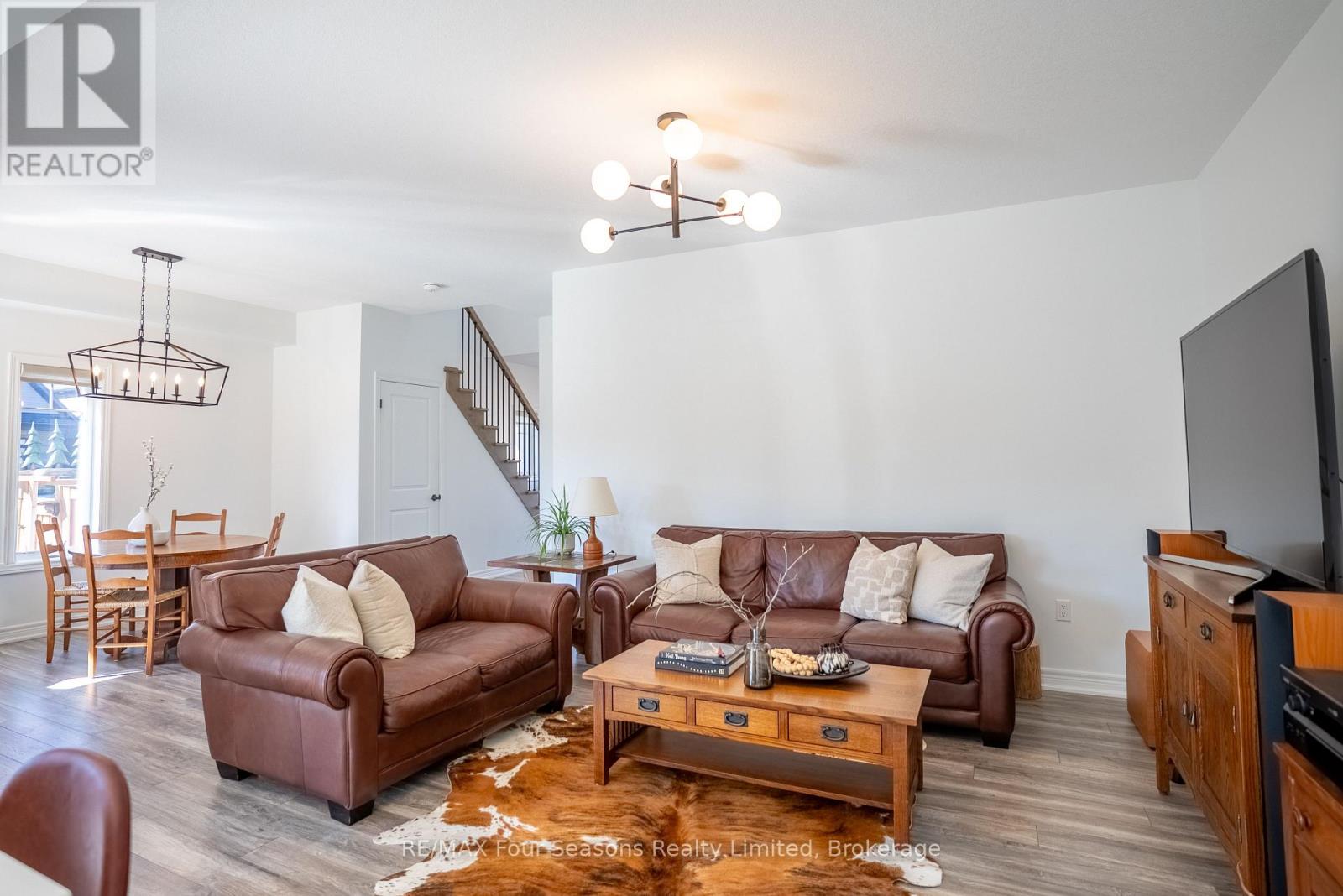 33 Kerr Street, Collingwood, Ontario  L9Y 4B6 - Photo 13 - S13056250