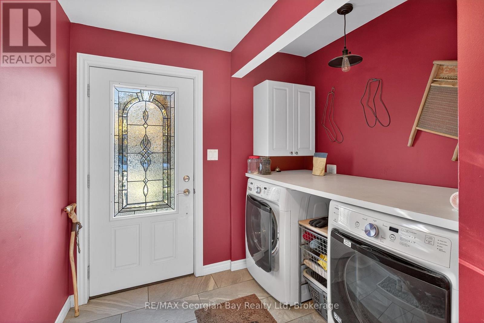 1034 Pine Grove Road, Penetanguishene, Ontario  L9M 2B5 - Photo 12 - S13056360