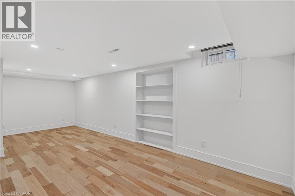 2347 Tweedsmuir Court, Burlington, Ontario  L7P 4K9 - Photo 32 - 40793496