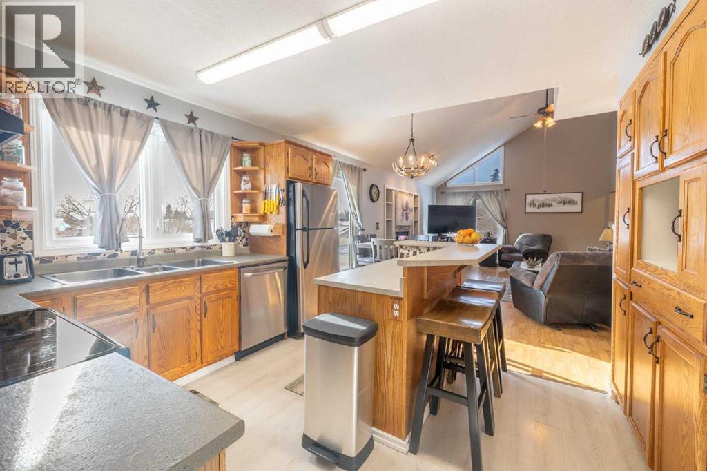 1401 54 Street, Edson, Alberta  T7E 1H5 - Photo 6 - A2287412