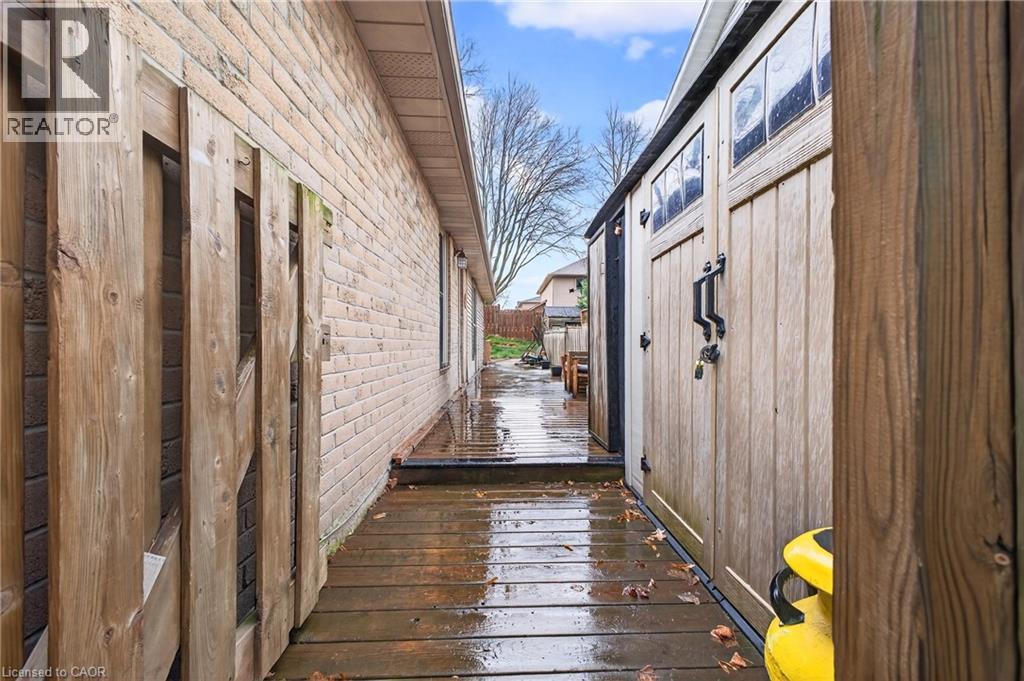 22 Novoco Drive, Hamilton, Ontario  L9C 7E8 - Photo 31 - 40825098