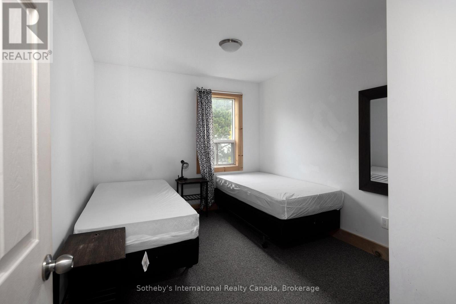 210 Arlberg Crescent, Blue Mountains, Ontario  L9Y 0M1 - Photo 20 - X13056288