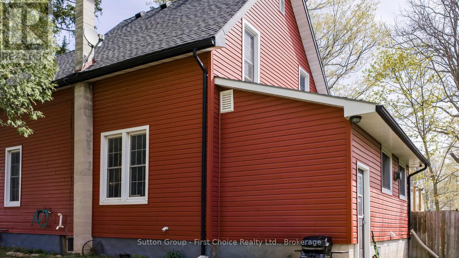 186 Alma Street, Central Huron, Ontario  N0M 1L0 - Photo 11 - X13056308