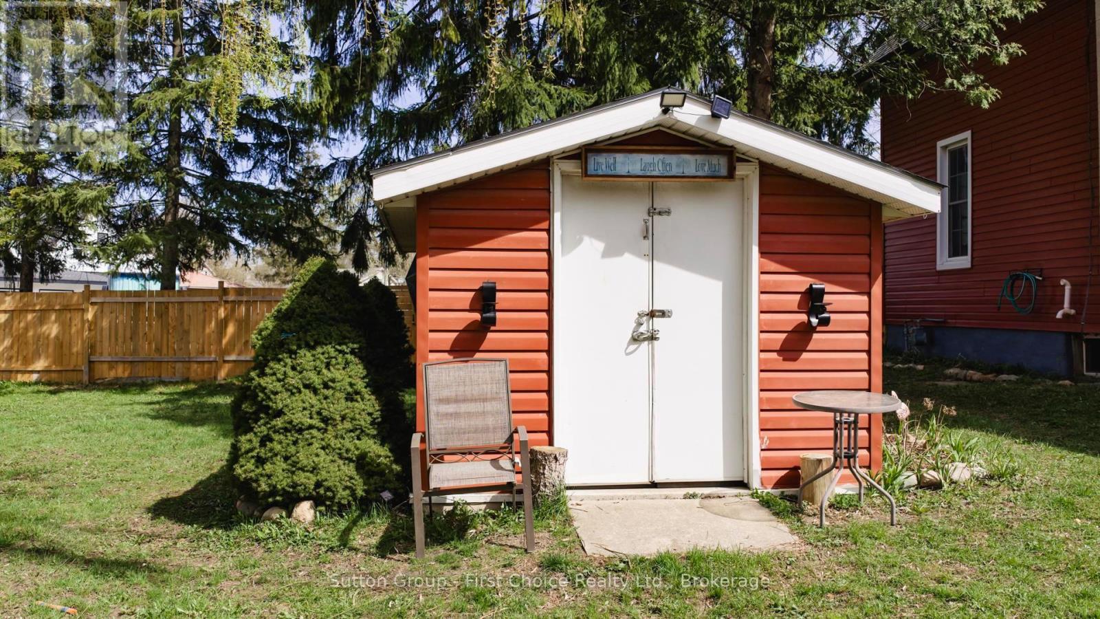 186 Alma Street, Central Huron, Ontario  N0M 1L0 - Photo 12 - X13056308