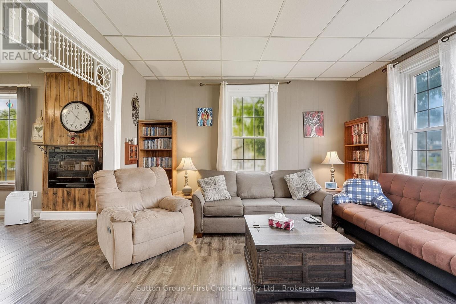 186 Alma Street, Central Huron, Ontario  N0M 1L0 - Photo 18 - X13056308