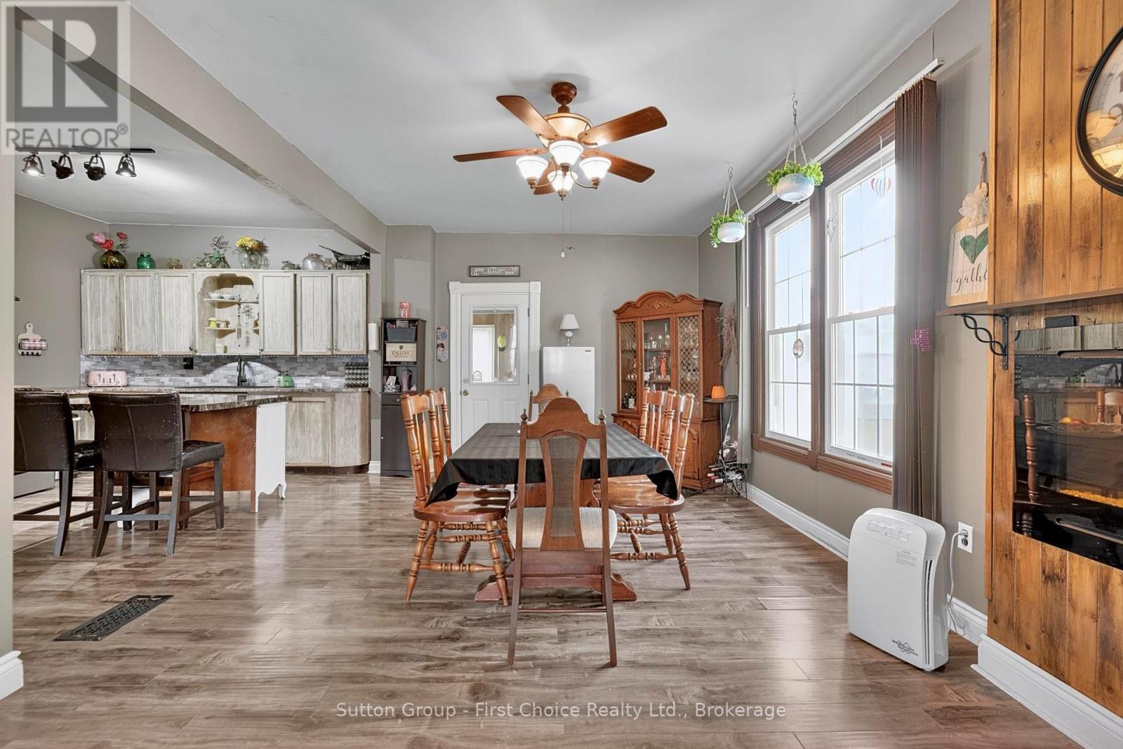 186 Alma Street, Central Huron, Ontario  N0M 1L0 - Photo 25 - X13056308