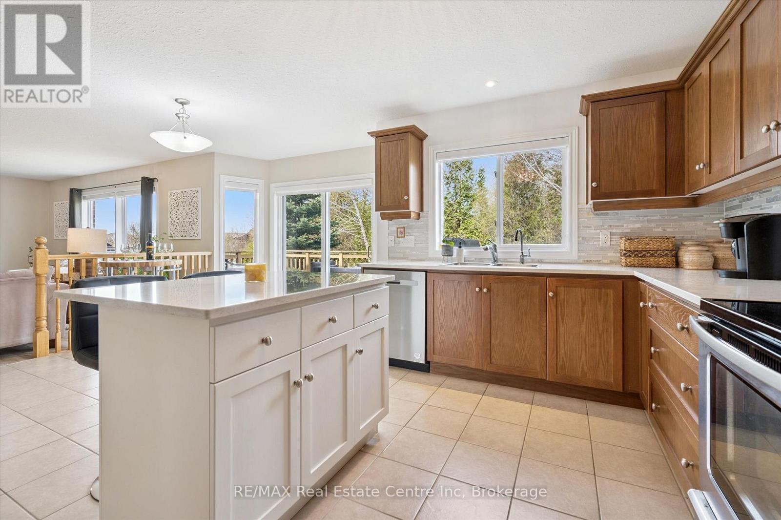 556 Black Street, Centre Wellington, Ontario  N1M 0A3 - Photo 15 - X13056362