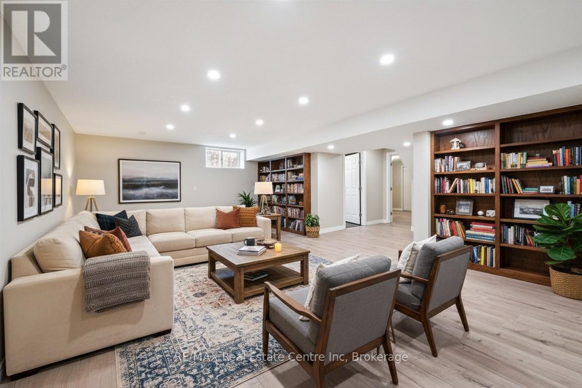 556 Black Street, Centre Wellington, Ontario  N1M 0A3 - Photo 37 - X13056362