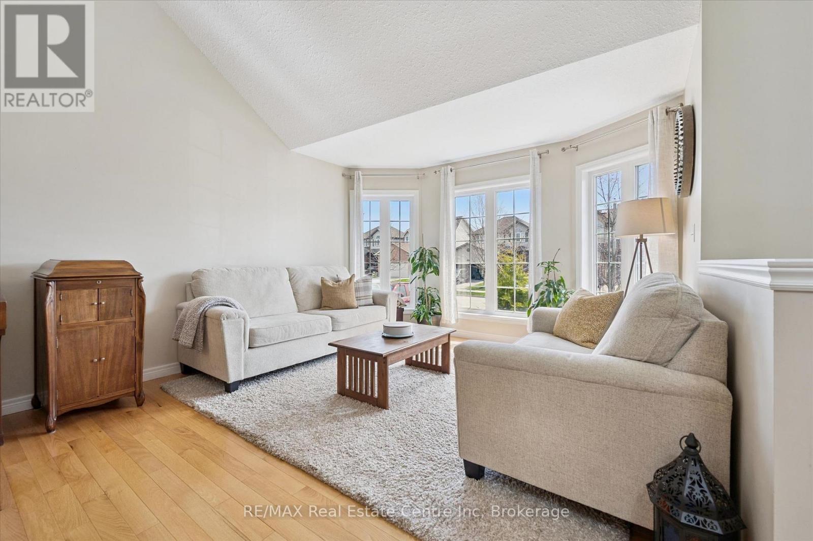 556 Black Street, Centre Wellington, Ontario  N1M 0A3 - Photo 7 - X13056362