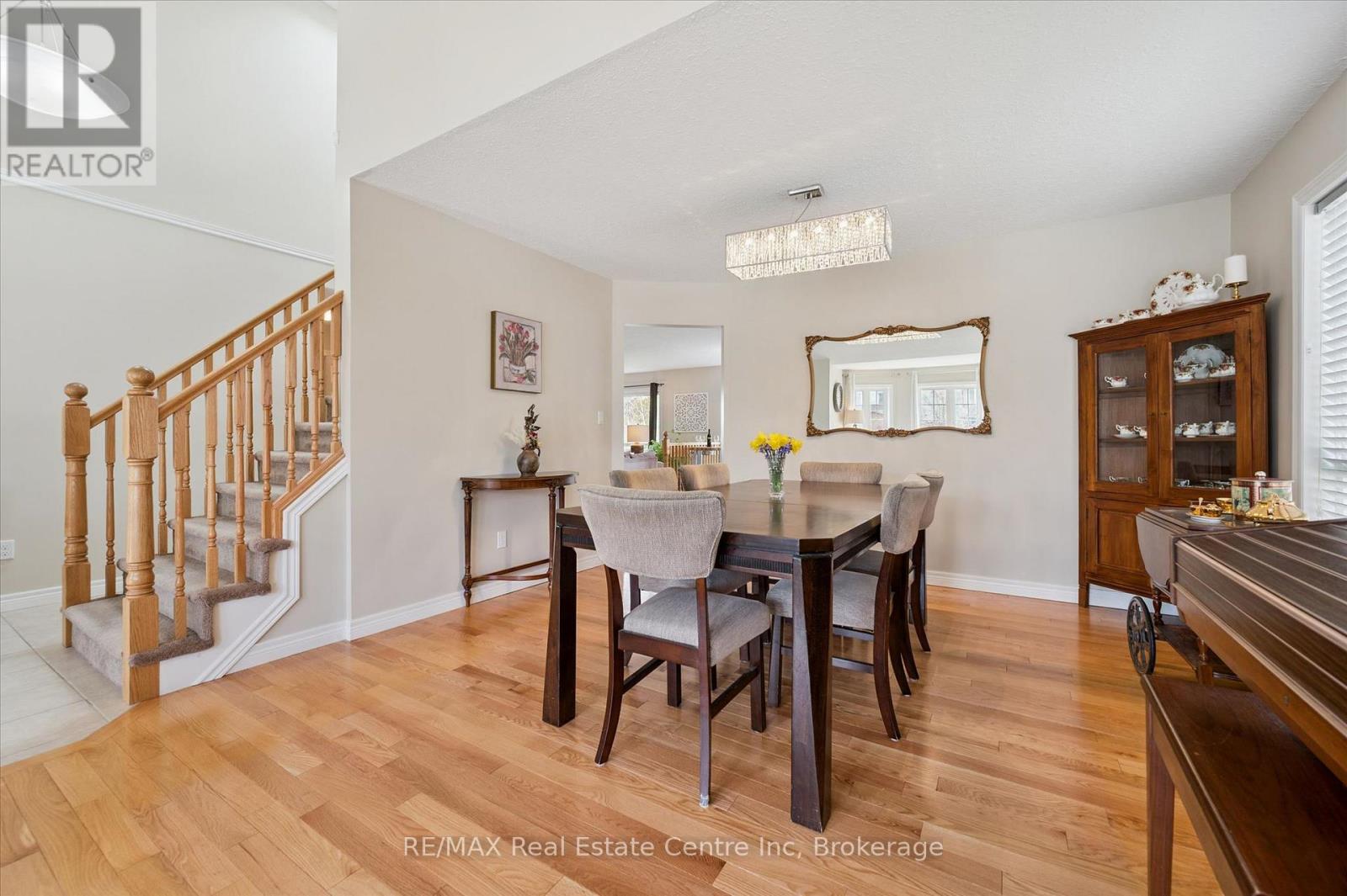 556 Black Street, Centre Wellington, Ontario  N1M 0A3 - Photo 9 - X13056362