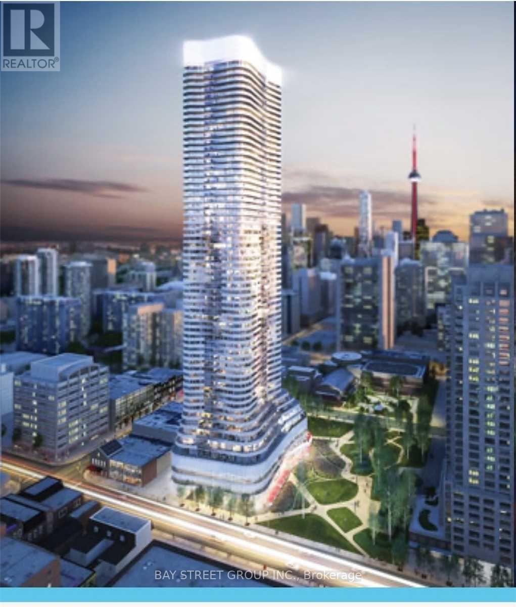 614 - 11 WELLESLEY STREET W, Toronto, Ontario