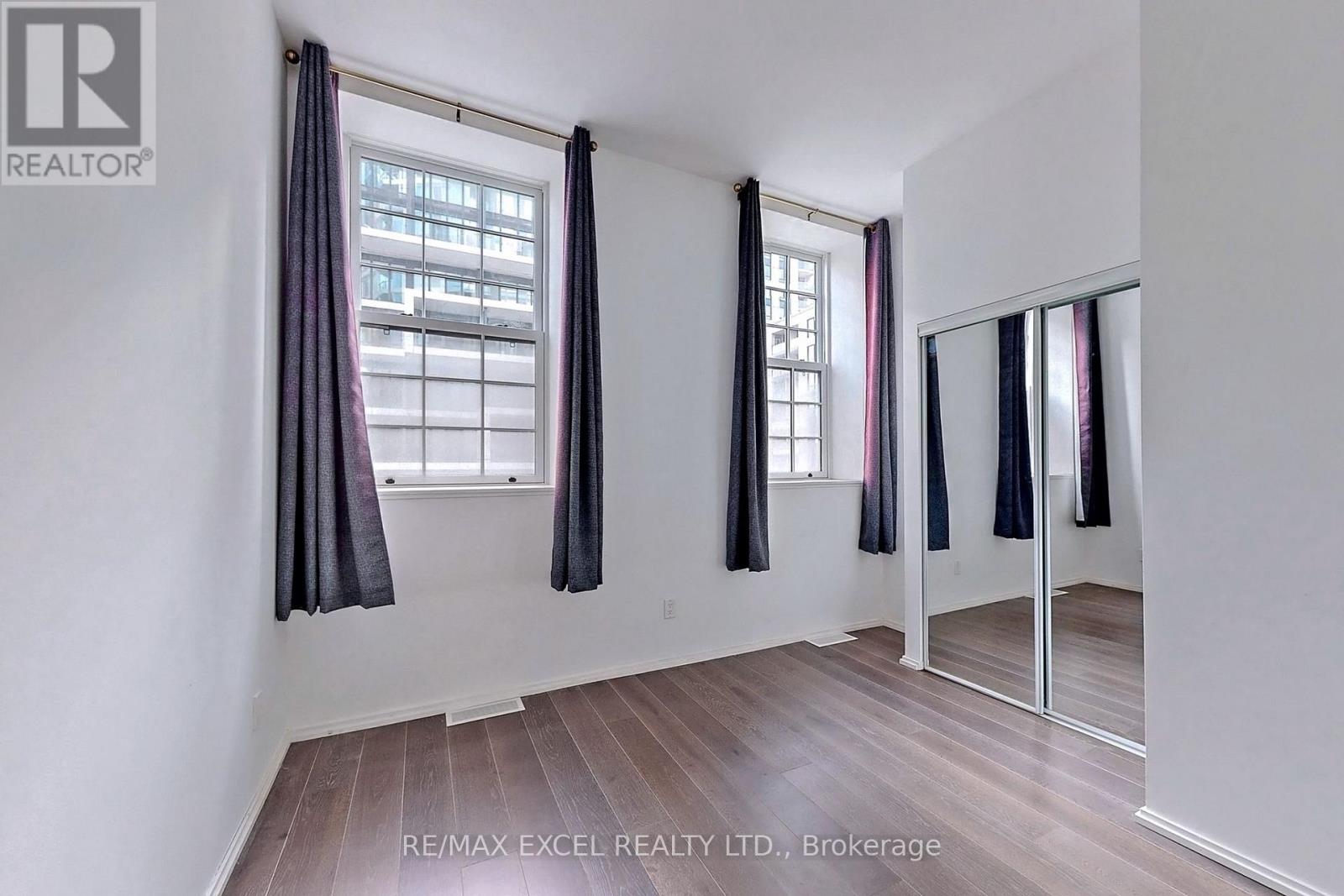 Th01 - 68 Shuter Street, Toronto, Ontario  M5B 1B1 - Photo 16 - C13056324