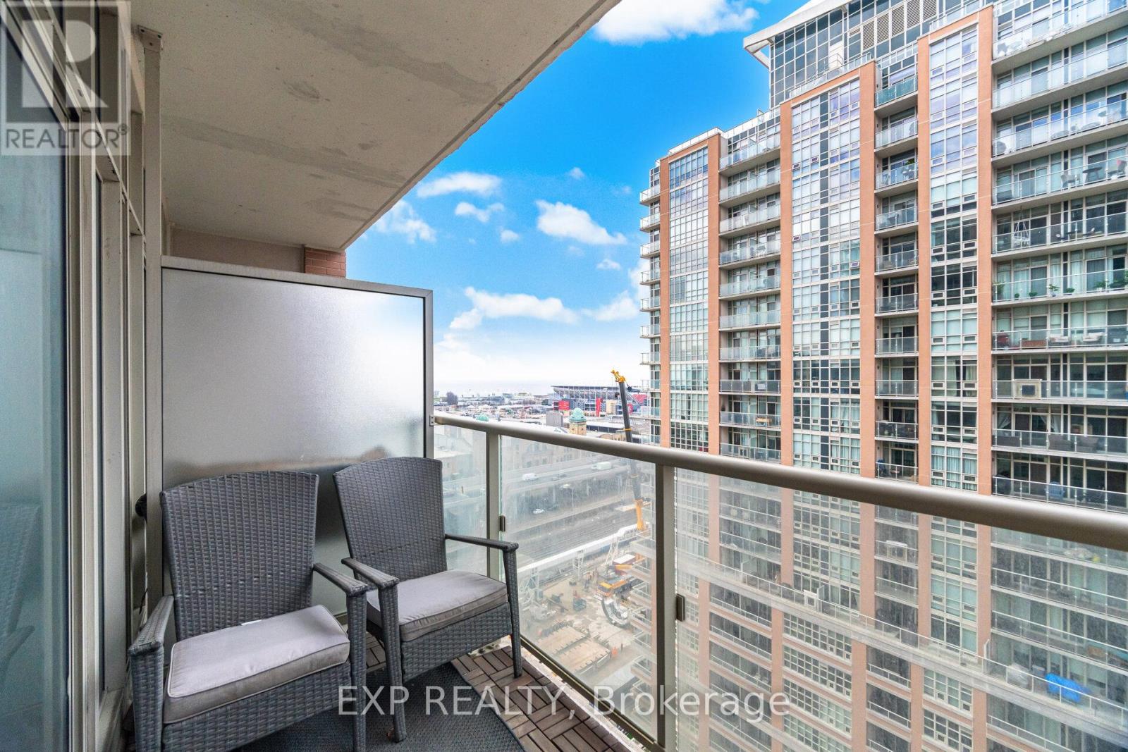 1708 - 65 East Liberty Street, Toronto, Ontario  M6K 3R2 - Photo 17 - C13056354