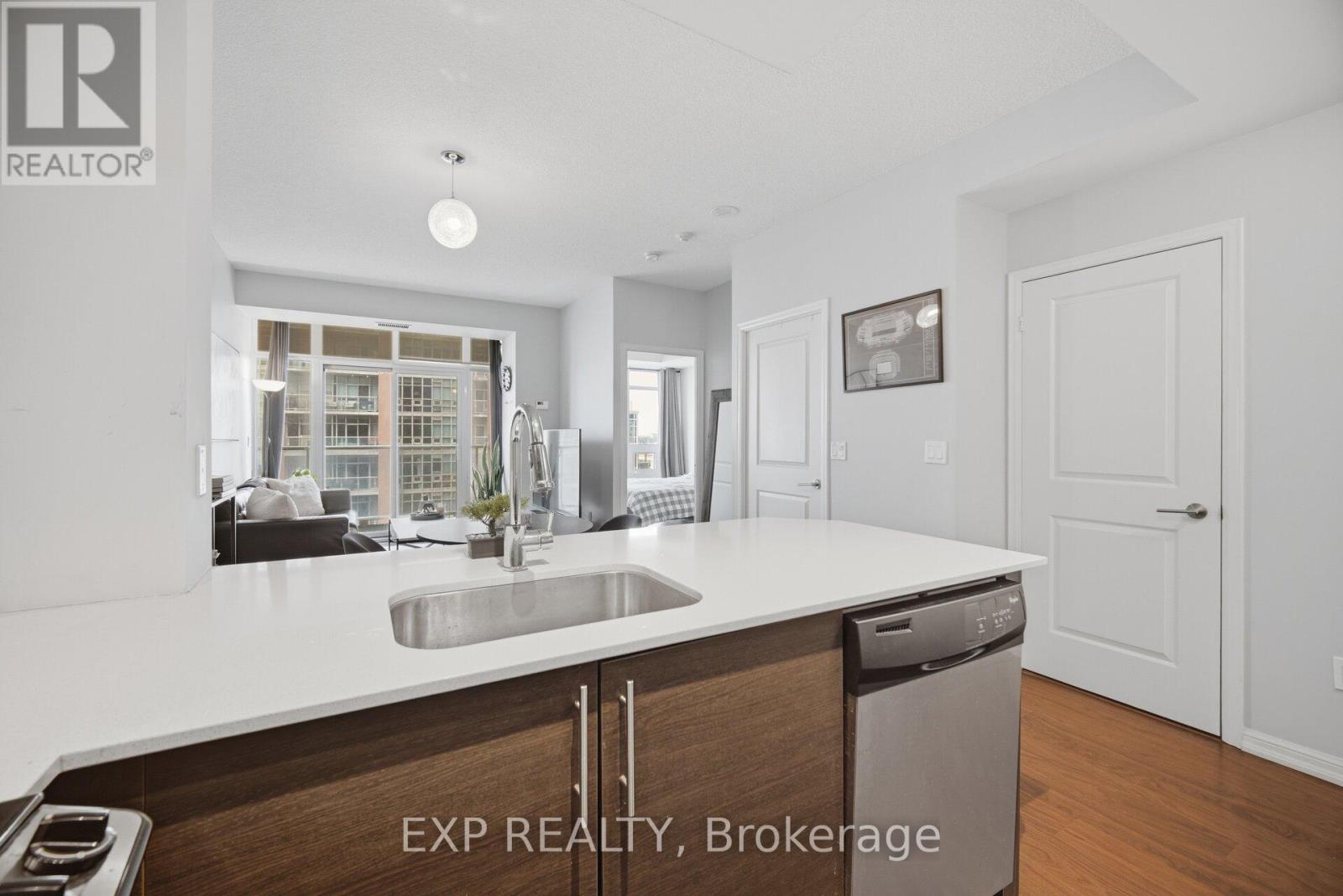 1708 - 65 East Liberty Street, Toronto, Ontario  M6K 3R2 - Photo 9 - C13056354