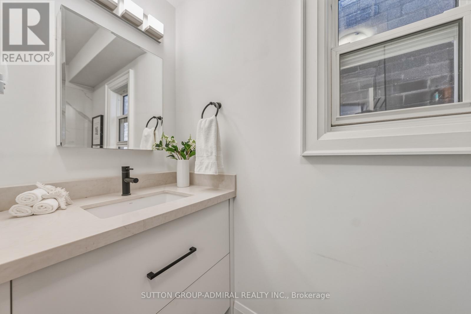 172 Melrose Avenue, Toronto, Ontario  M5M 1Z1 - Photo 25 - C13056376