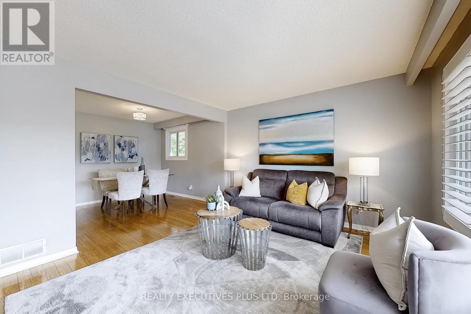 1304 Wharf Street, Pickering, Ontario  L1W 1A4 - Photo 7 - E13056254