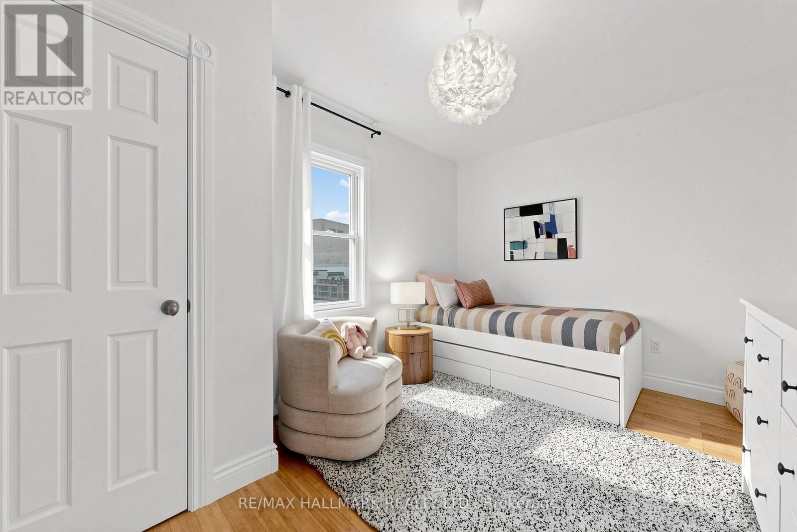 145 Wildwood Crescent, Toronto, Ontario  M4L 2K9 - Photo 12 - E13056266