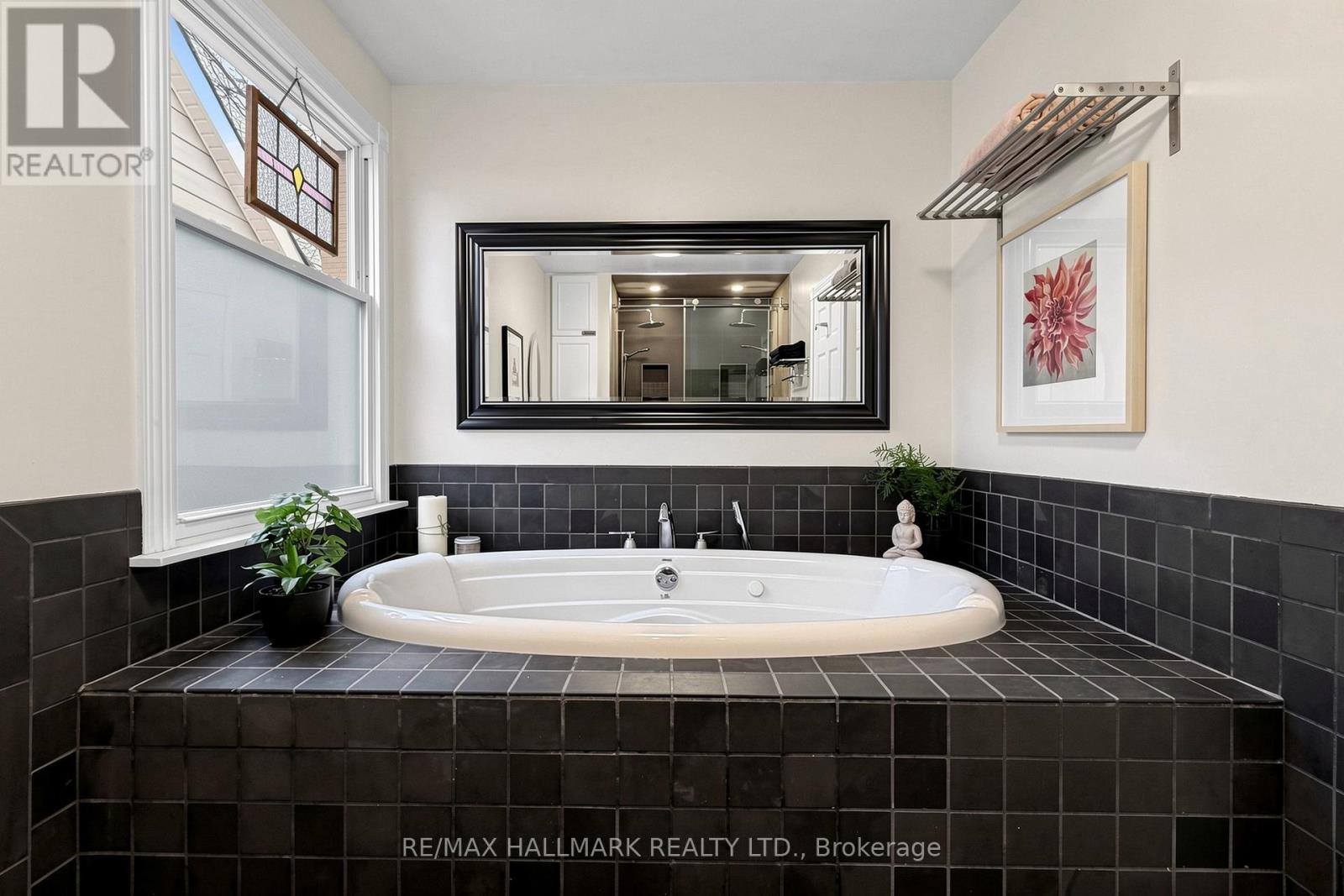 145 Wildwood Crescent, Toronto, Ontario  M4L 2K9 - Photo 15 - E13056266