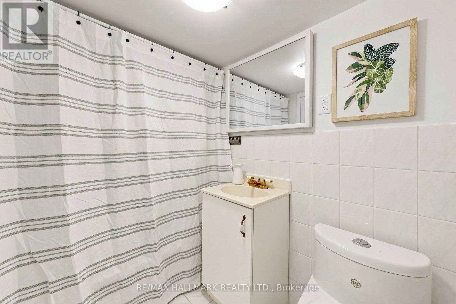 145 Wildwood Crescent, Toronto, Ontario  M4L 2K9 - Photo 22 - E13056266