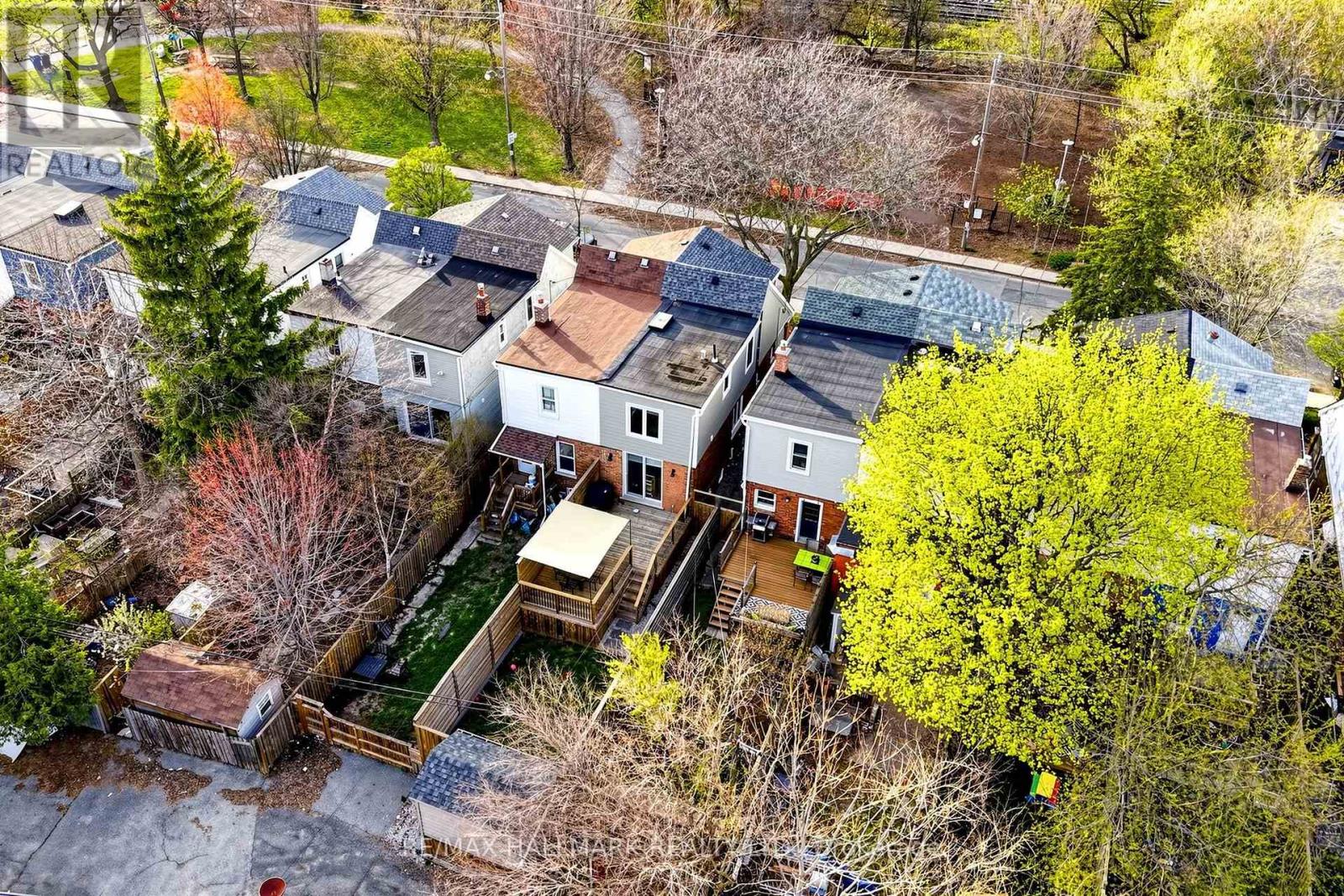 145 Wildwood Crescent, Toronto, Ontario  M4L 2K9 - Photo 26 - E13056266