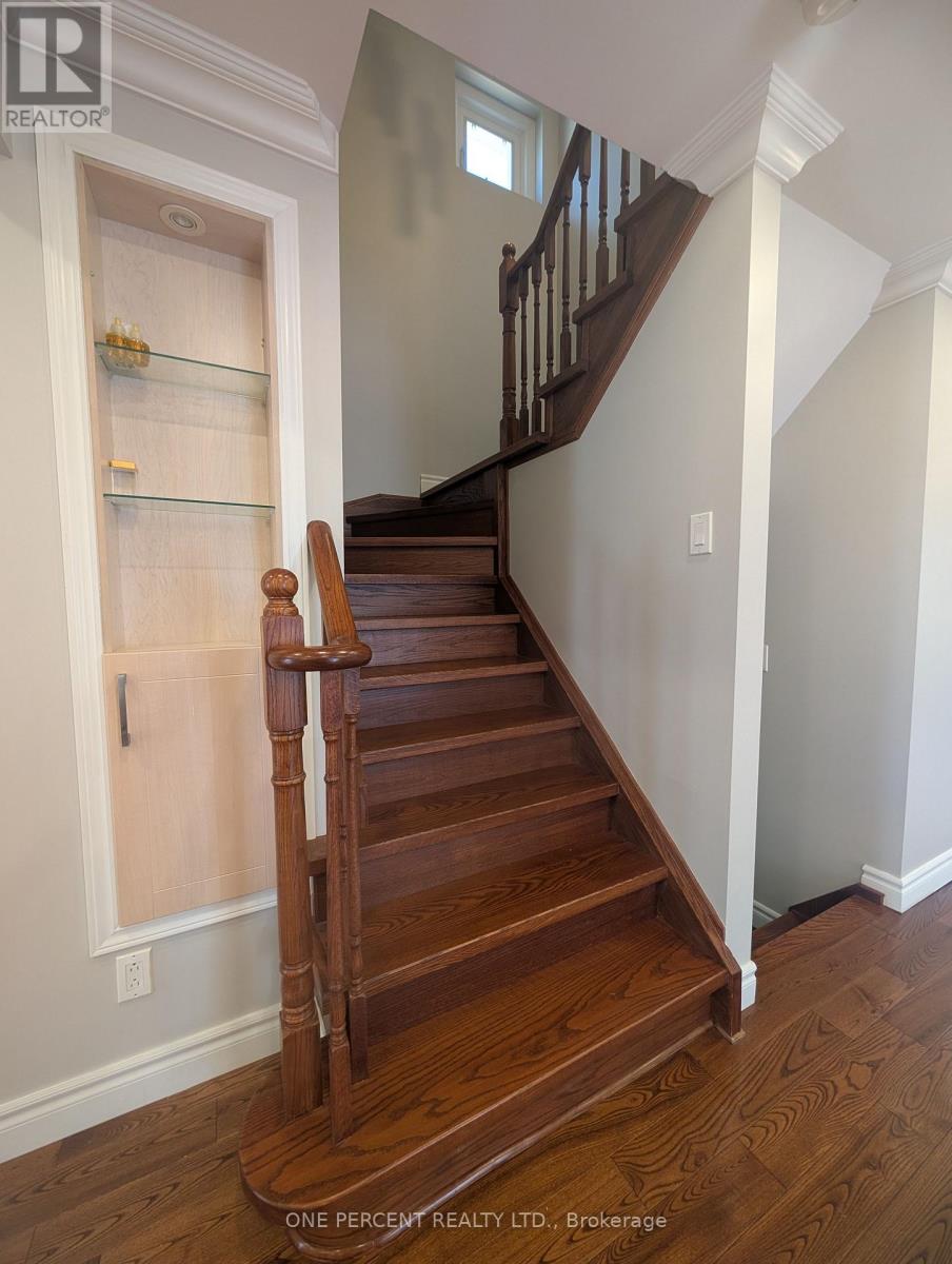 8 Historic Terrace, Toronto, Ontario  M1V 3C2 - Photo 13 - E13056268
