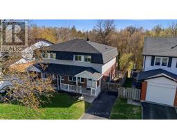 384 CAMELOT COURT, Oshawa, Ontario