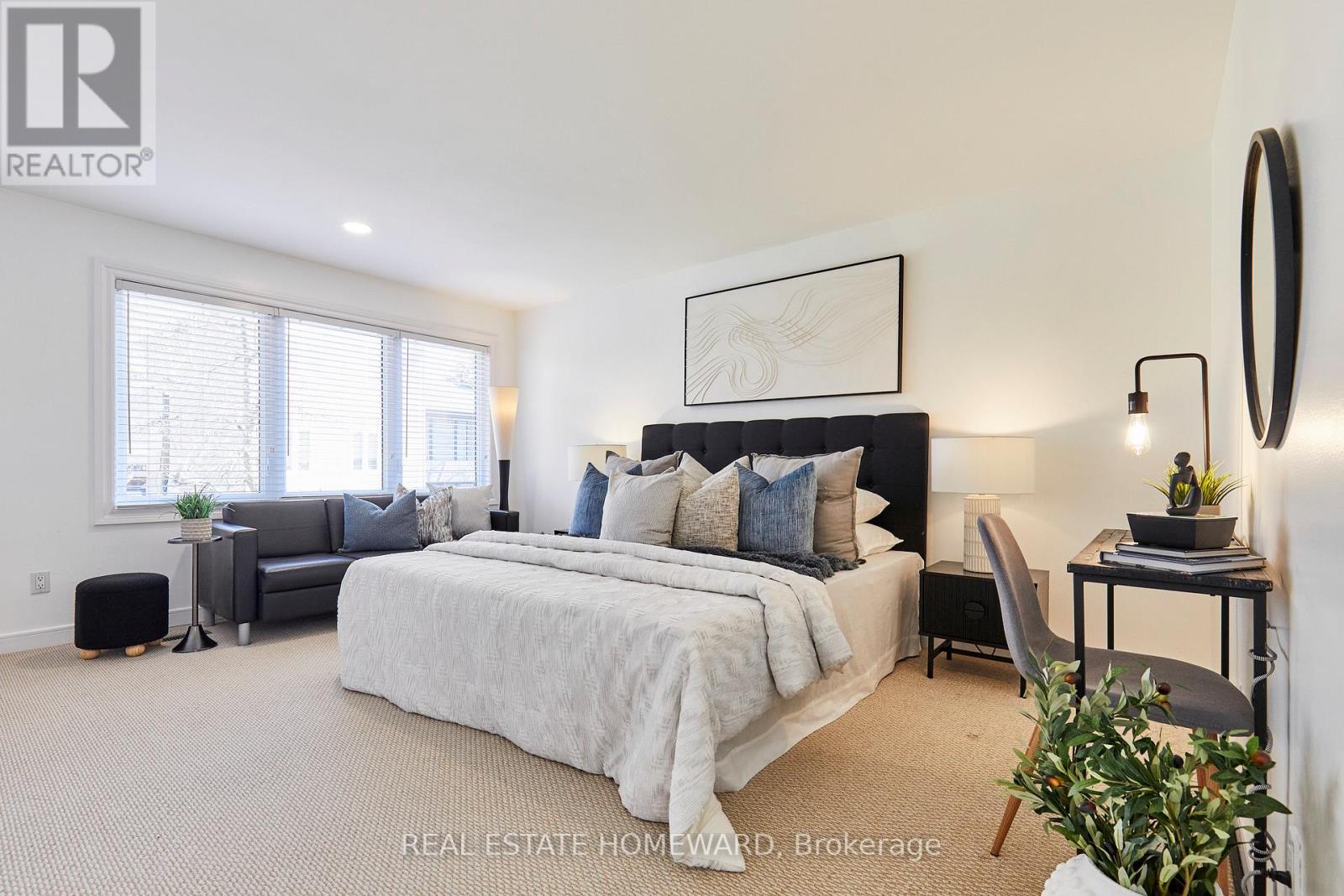 117 Edgewood Avenue, Toronto, Ontario  M4L 3H2 - Photo 18 - E13052348