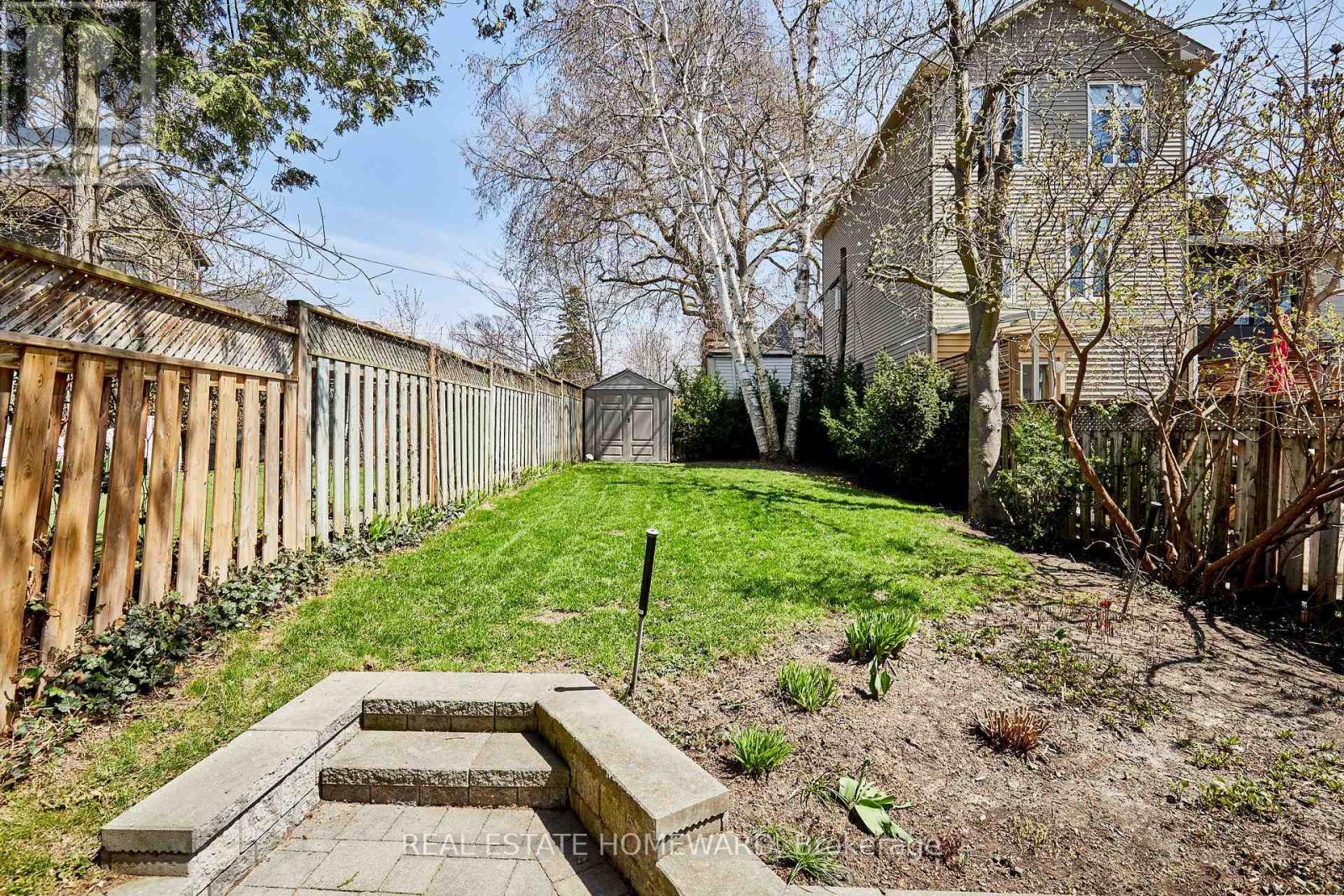 117 Edgewood Avenue, Toronto, Ontario  M4L 3H2 - Photo 44 - E13052348