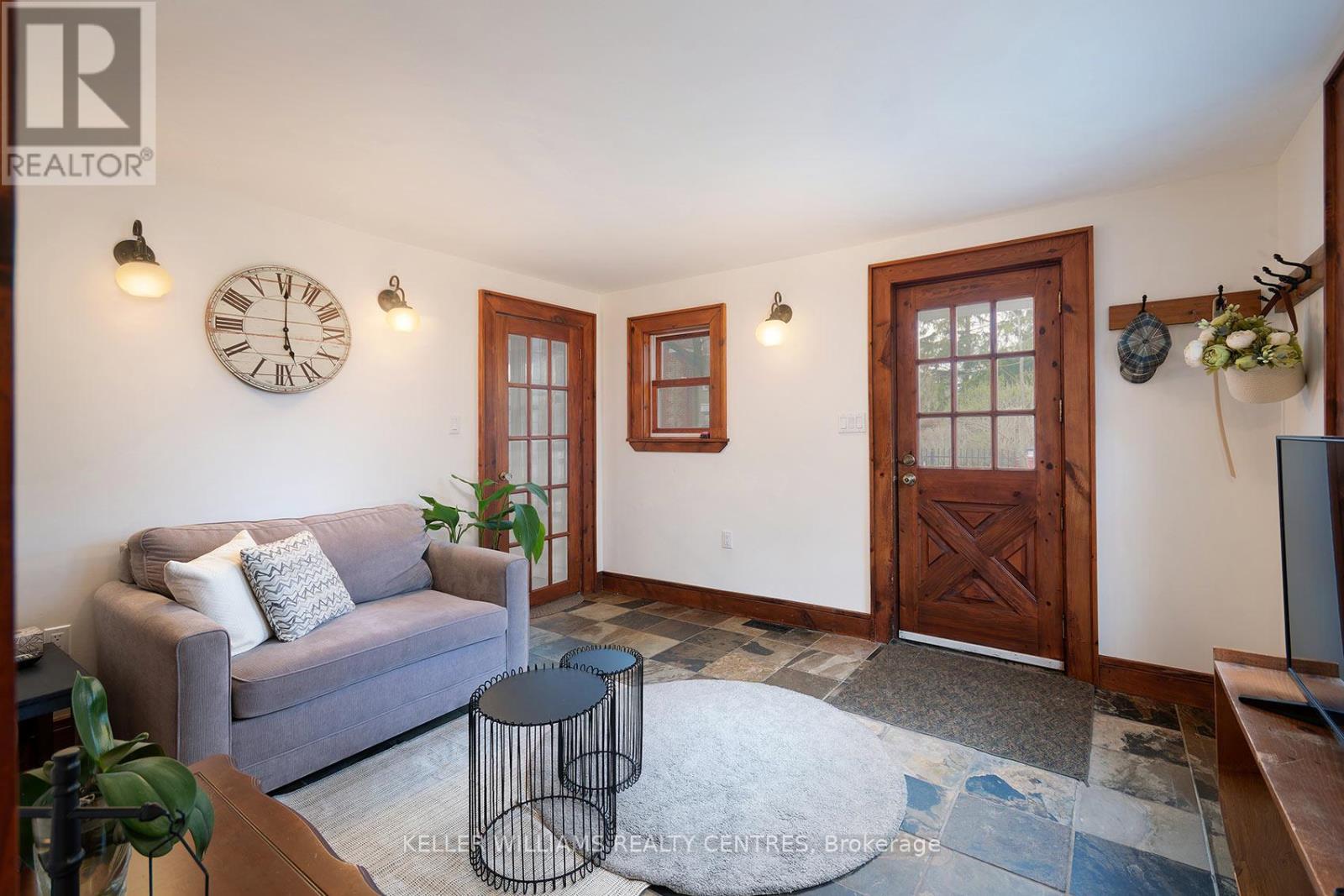 332 Main Street, King (Schomberg), Ontario  L0G 1T0 - Photo 24 - N13056252